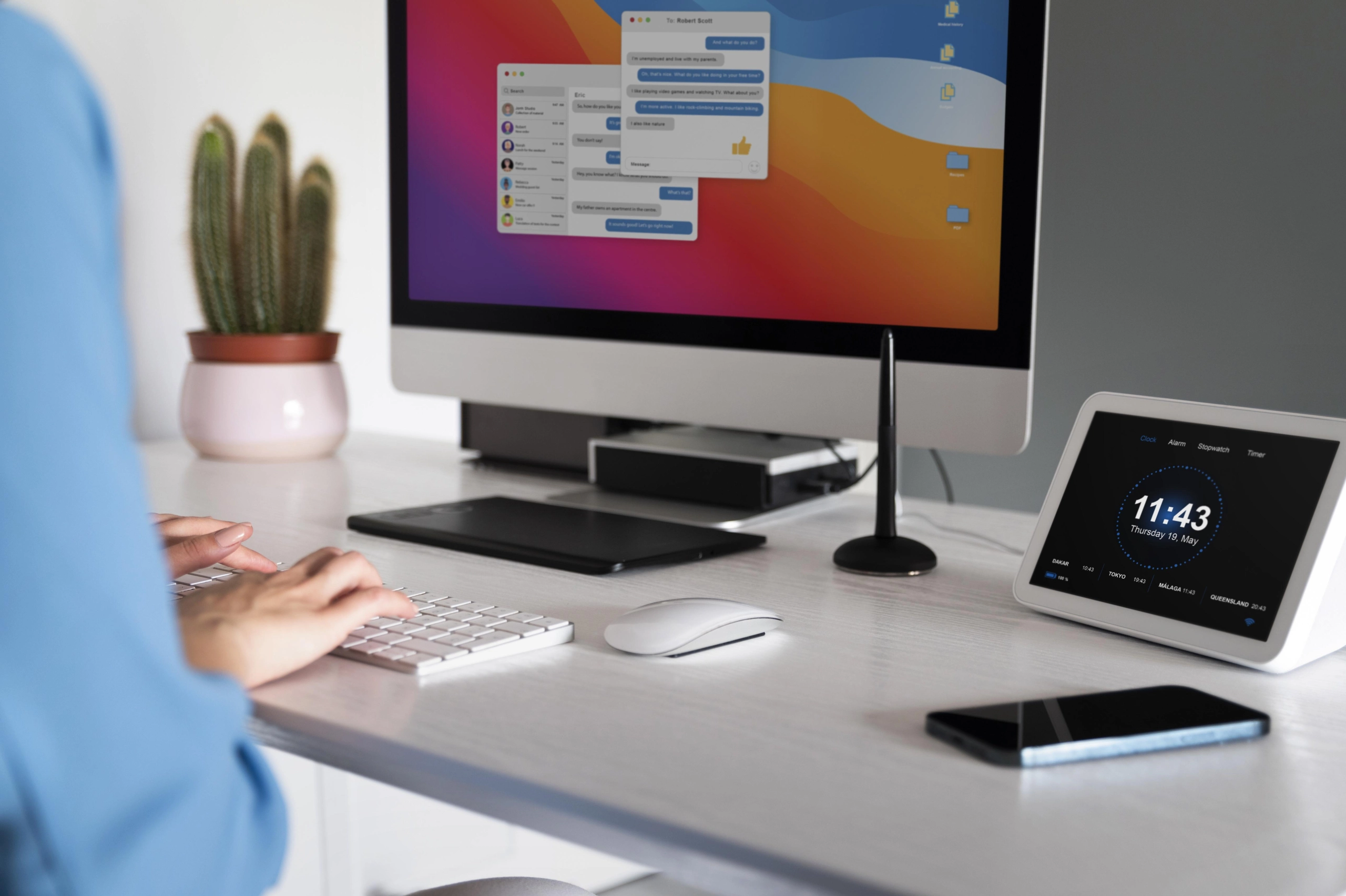 close-up-hands-typing-desk